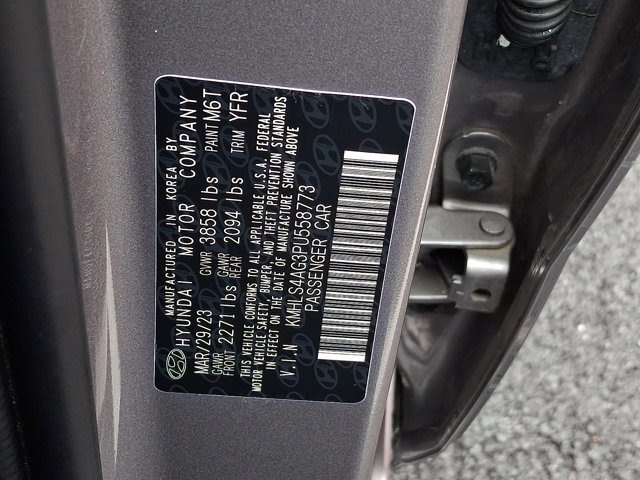 Used 2023 Hyundai Elantra SEL w/ Convenience Package image 30