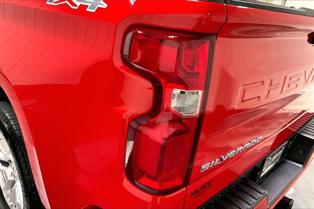 Used 2023 Chevrolet Silverado 1500 RST w/ Convenience Package II AWD/4WD image 29