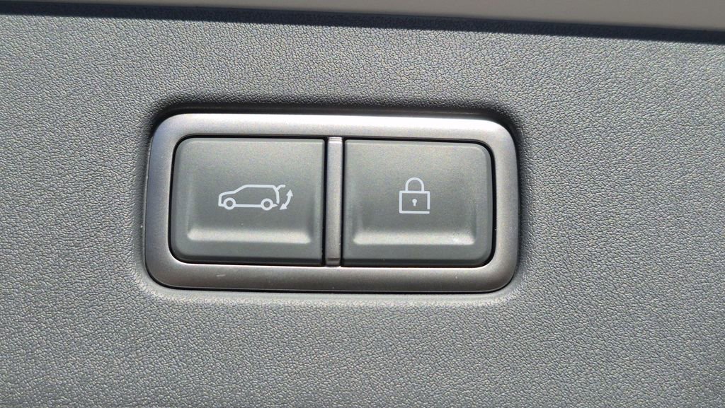 New 2026 Kia EV9 Land w/ Nightfall Edition Package image 16