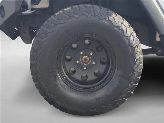 Used 2017 Jeep Wrangler Sport w/ Quick Order Package 23S image 21