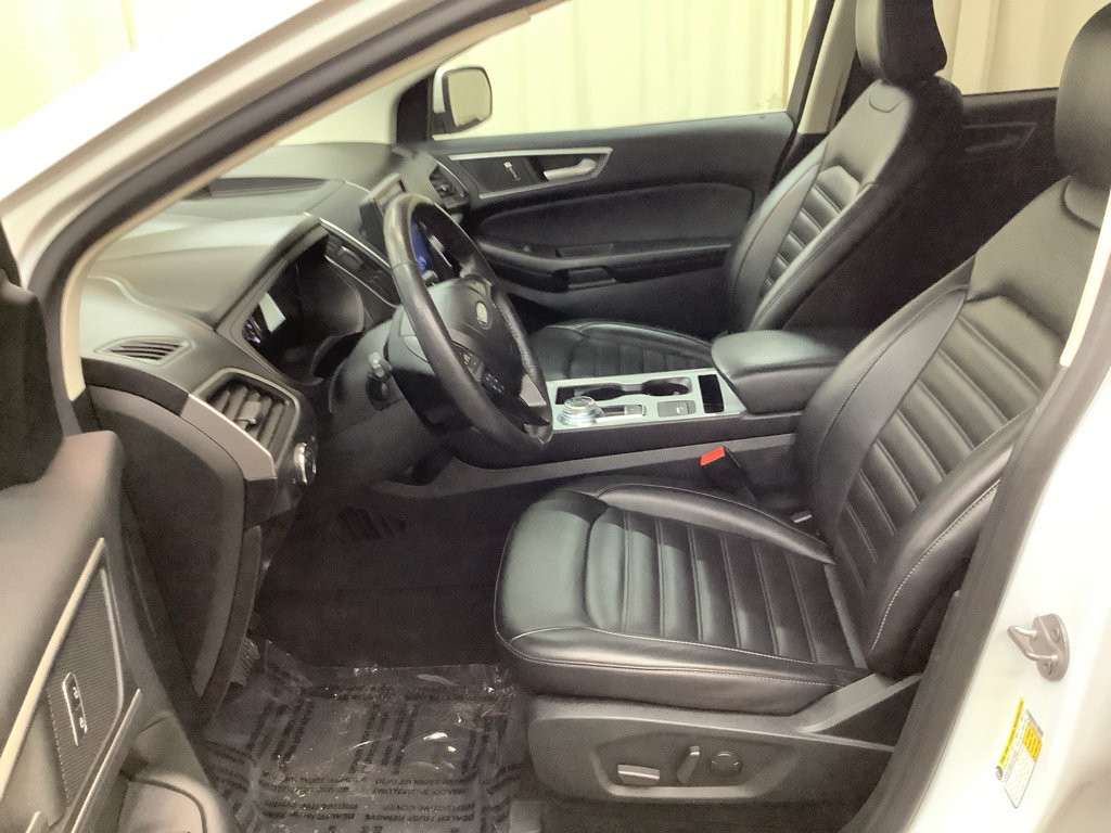 Used 2022 Ford Edge SEL AWD/4WD image 13