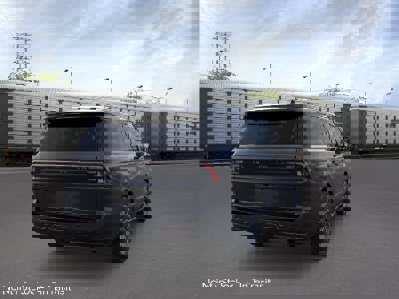 New 2026 Lincoln Navigator L Reserve image 8