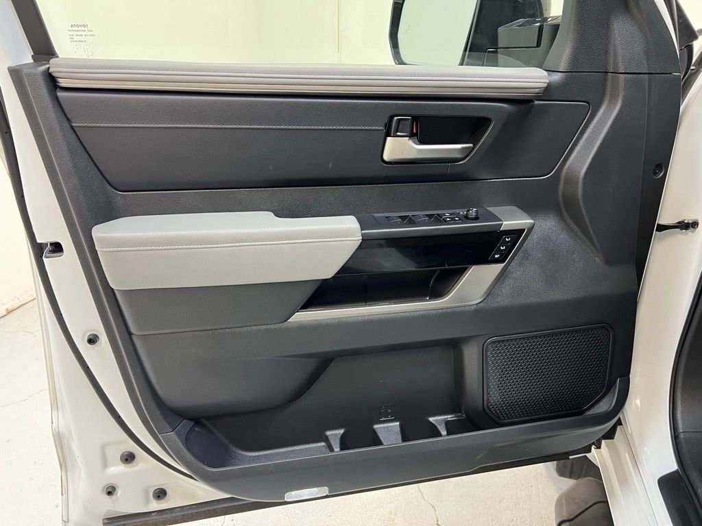 Used 2024 Toyota Tundra Limited image 14