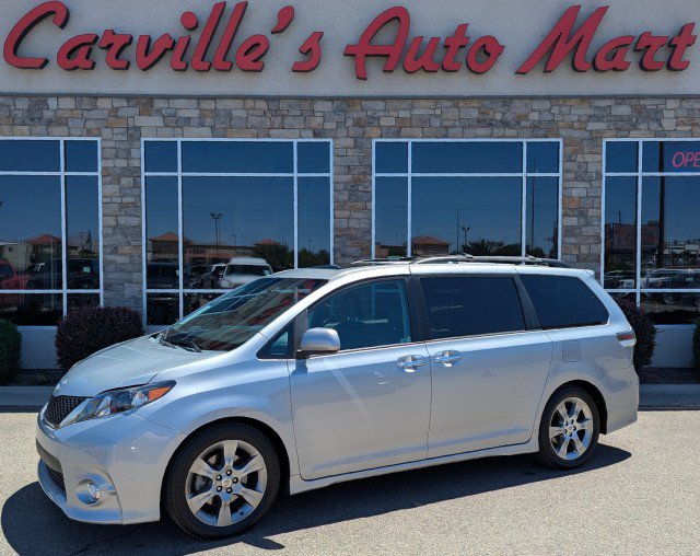 Used 2014 Toyota Sienna SE