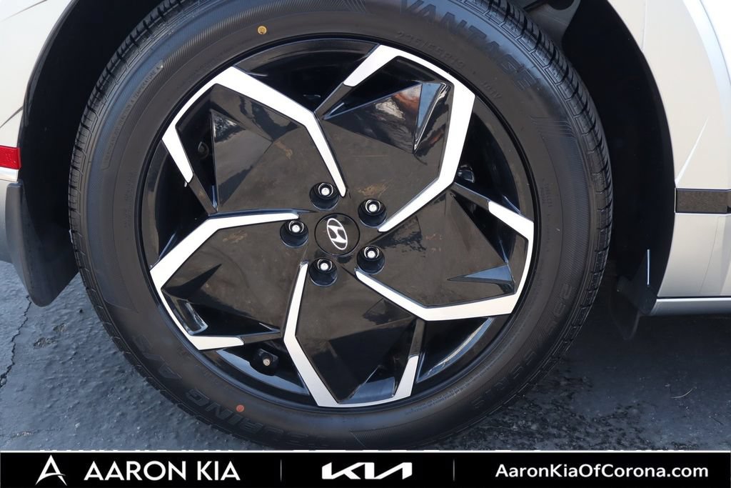 Used 2024 Hyundai Ioniq 5 Limited RWD image 11