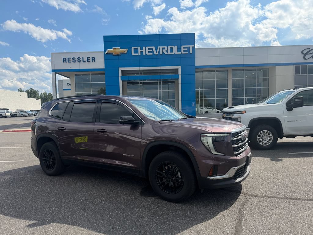 Used 2025 GMC Acadia Elevation