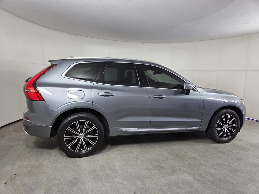 Used 2021 Volvo XC60 T5 Inscription FWD image 4