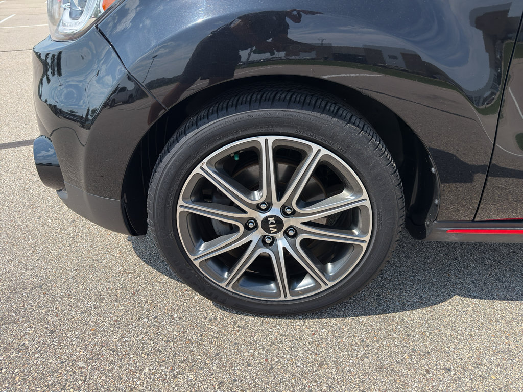 Used 2018 Kia Soul ! w/ Tech Package FWD image 8