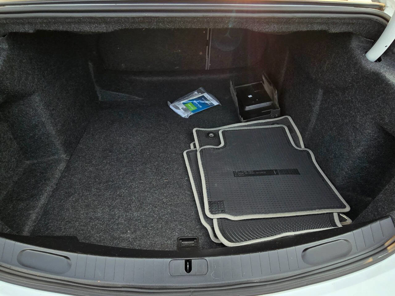 Used 2019 Chevrolet Impala LS FWD image 24