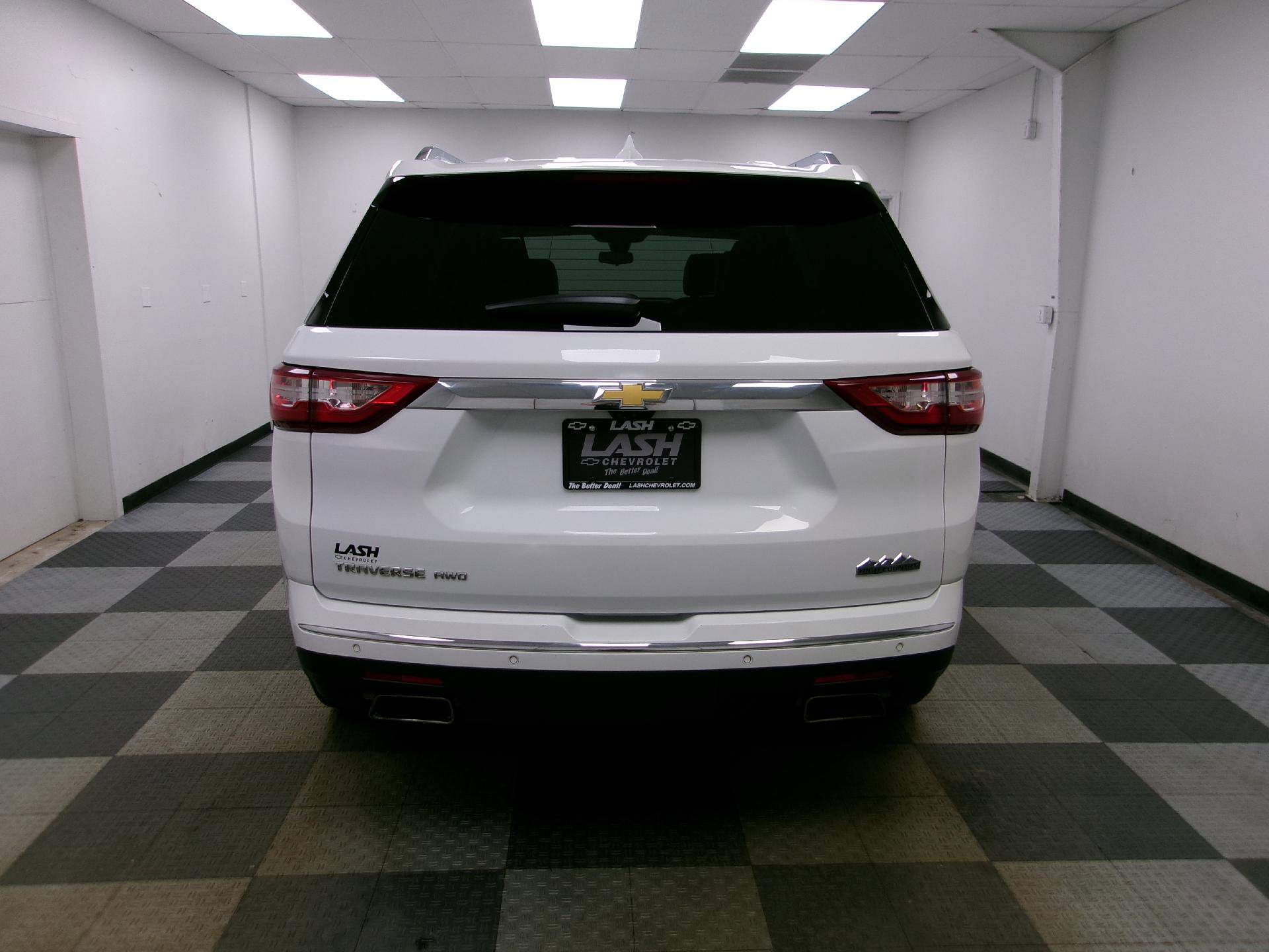 Used 2020 Chevrolet Traverse High Country image 15