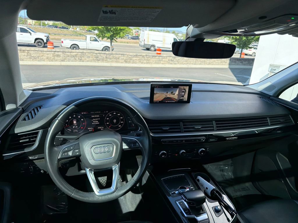 Used 2019 Audi Q7 3.0T Premium Plus w/ Premium Plus Package AWD/4WD image 13