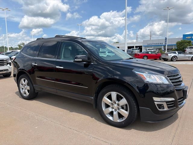 Used 2016 Chevrolet Traverse LTZ AWD/4WD image 1