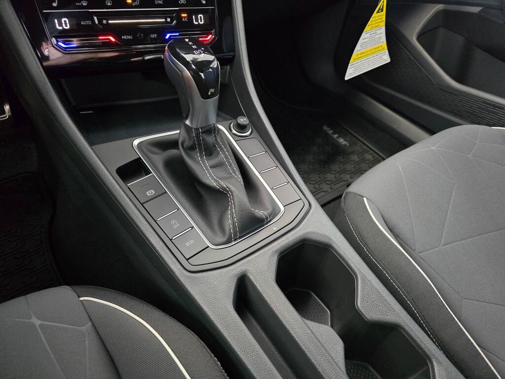 New 2026 Volkswagen Jetta Sport FWD image 22