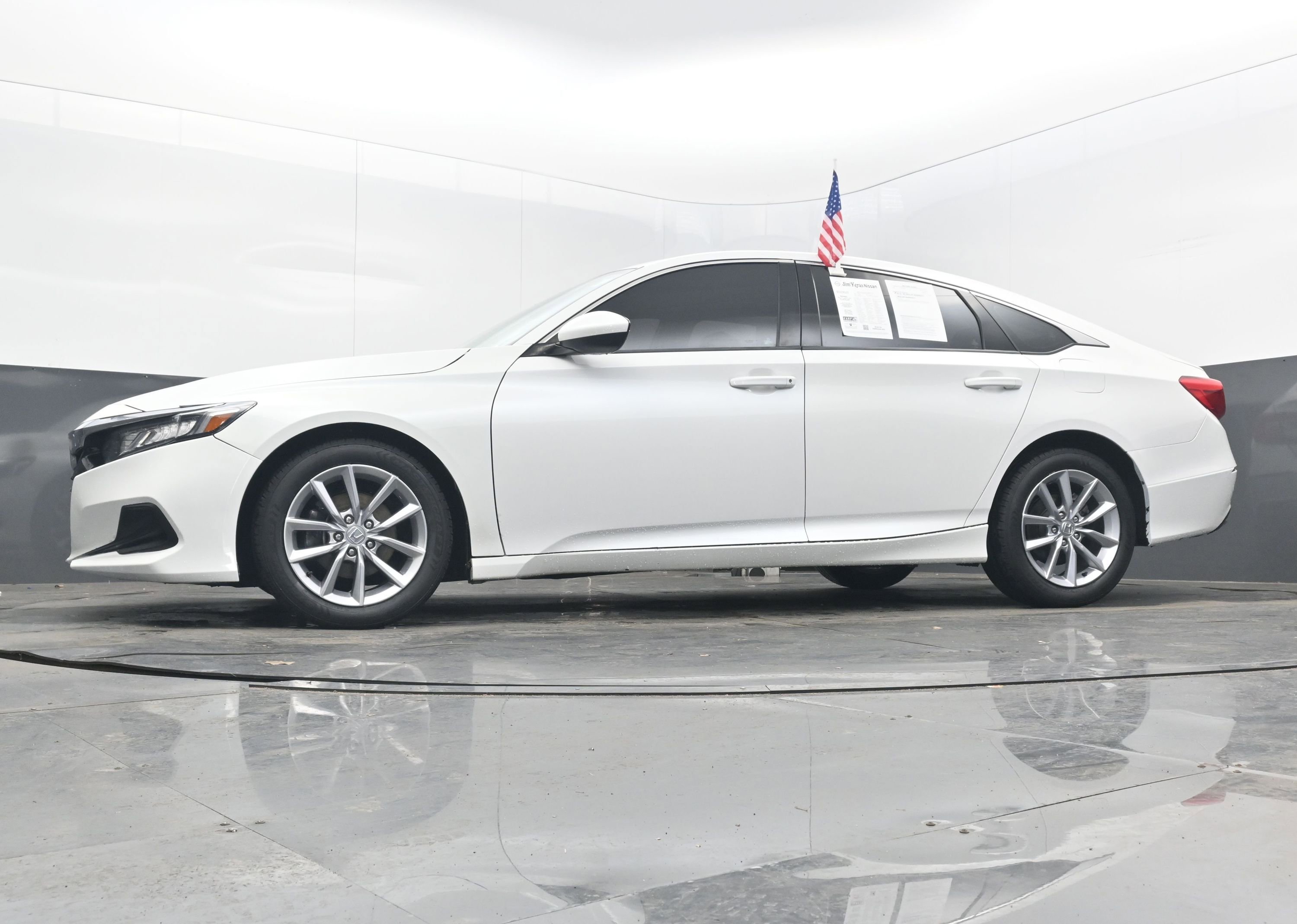 Used 2021 Honda Accord LX image 25