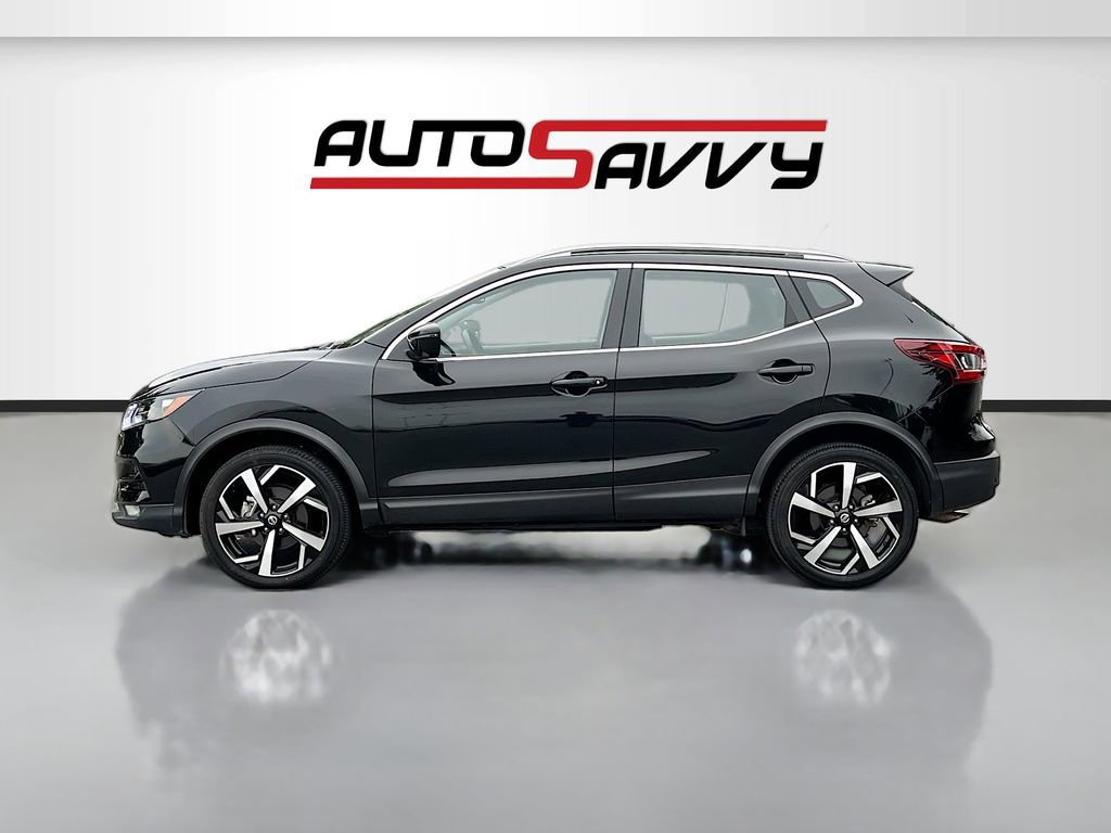Used 2022 Nissan Rogue Sport SL w/ Premium Package image 4