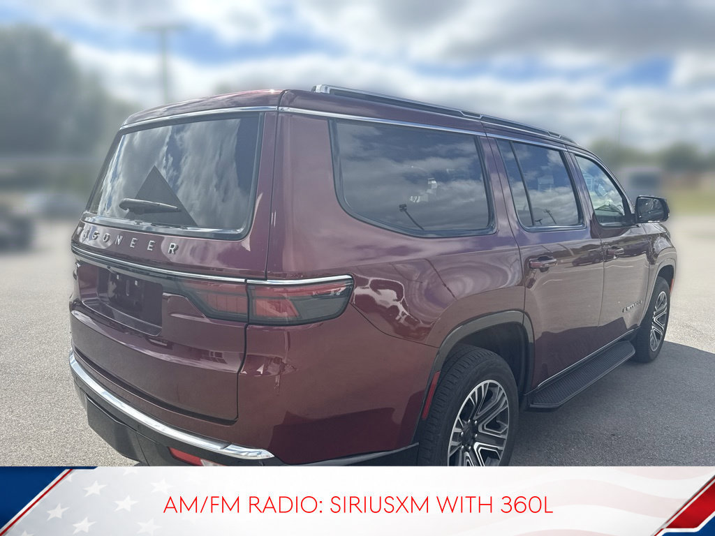 Used 2023 Jeep Wagoneer 4WD w/ Premium Group I image 3