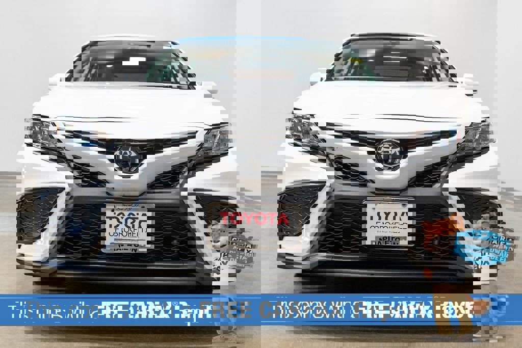 Certified 2022 Toyota Camry SE w/ Carpet Mat Package (TMS) AWD/4WD image 2