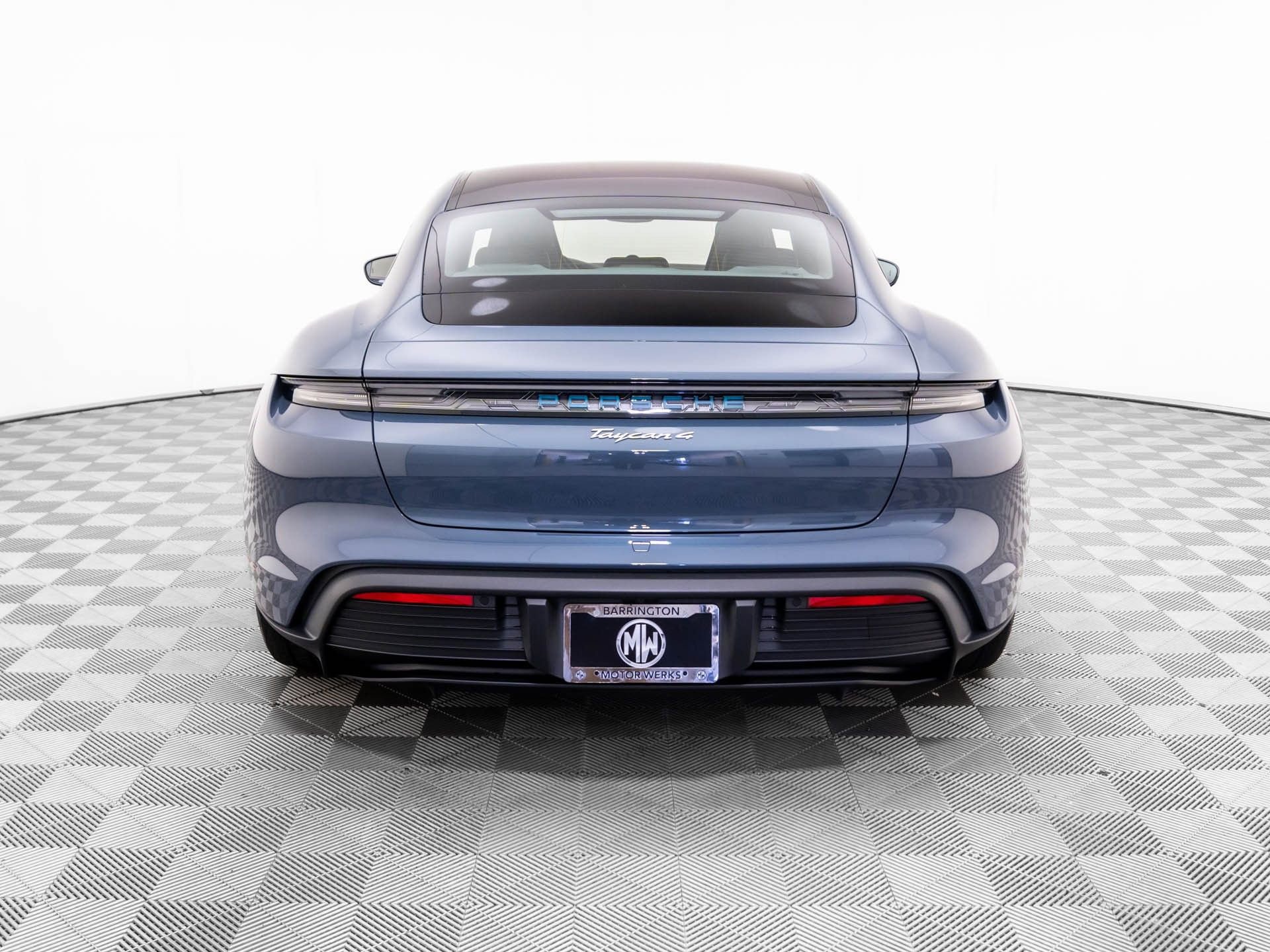 New 2026 Porsche Taycan image 10