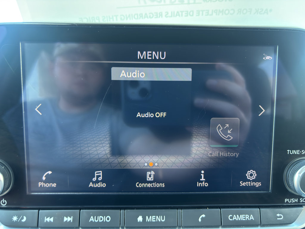 Used 2023 Nissan Rogue SV image 15