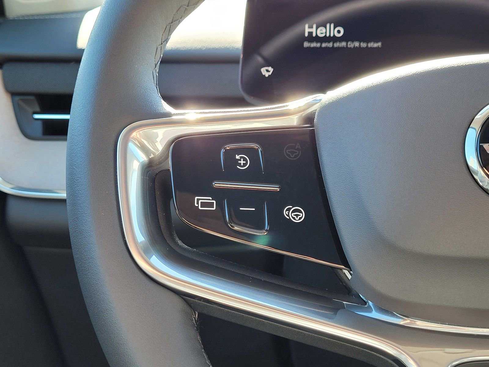 Used 2025 Volvo EX90 Ultra image 19