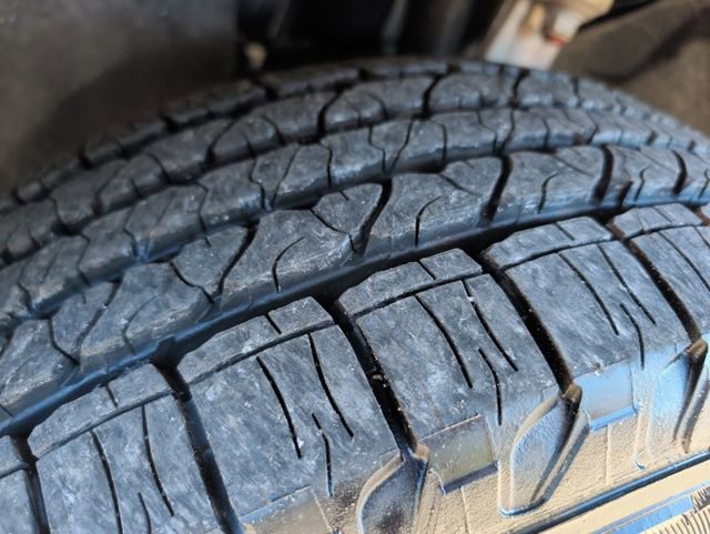 Used 2020 Jeep Grand Cherokee Laredo image 34