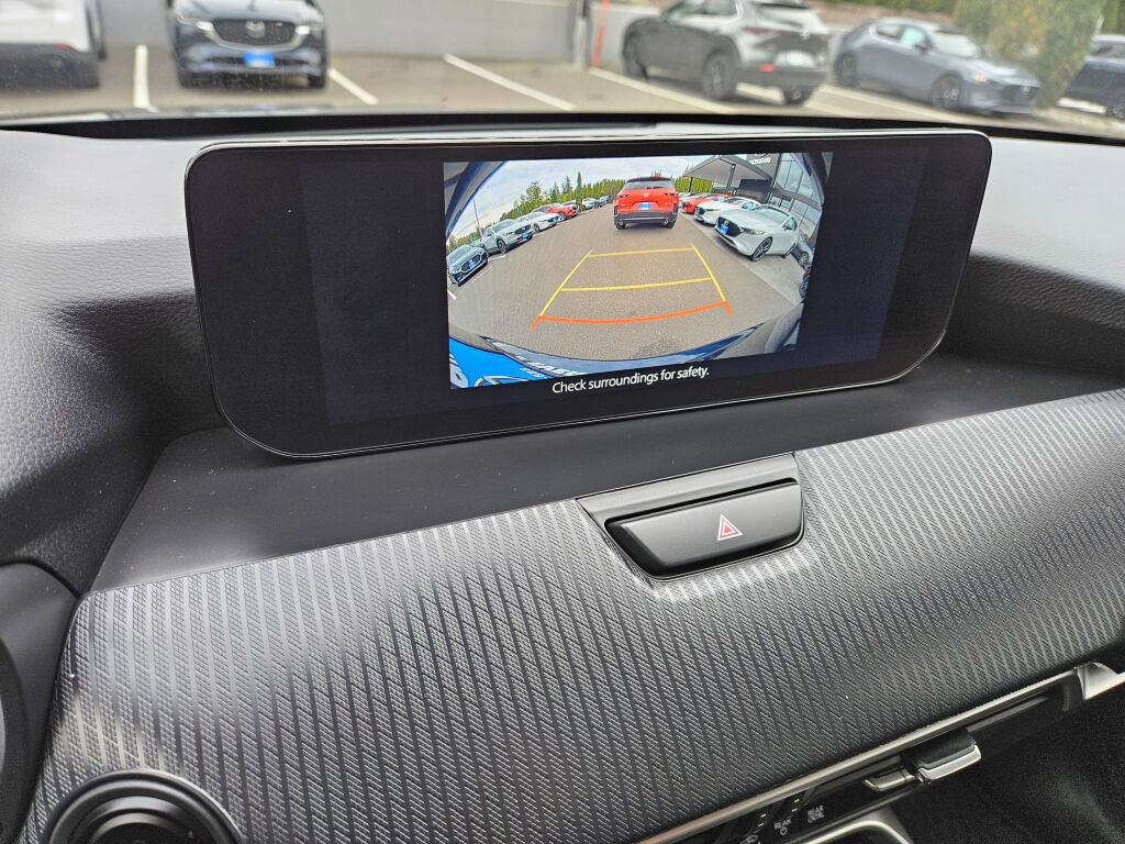 Certified 2025 MAZDA CX-90 3.3 Turbo w/ Select Package image 28