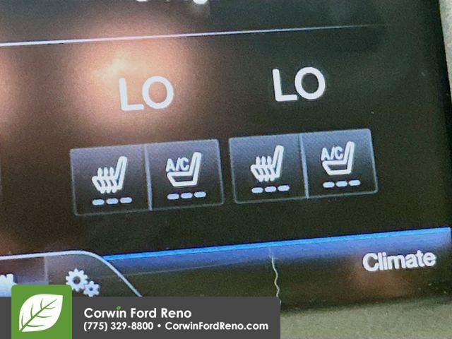 Used 2014 Lincoln MKS w/ Equipment Group 101A image 21