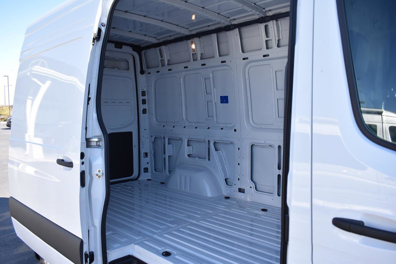 New 2025 Mercedes-Benz Sprinter 2500 image 8