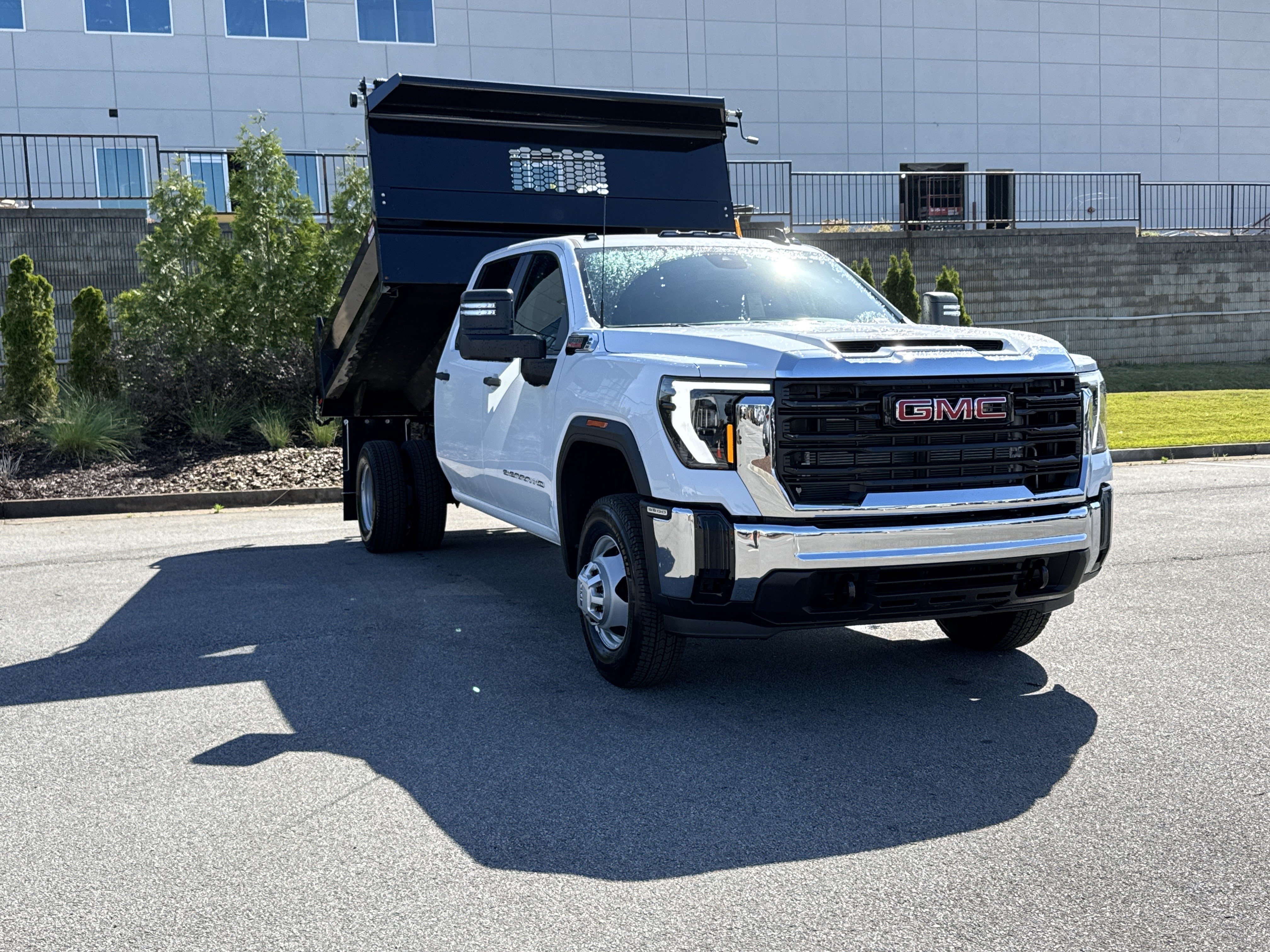 New 2026 GMC Sierra 3500 Pro w/ Convenience Package AWD/4WD image 16