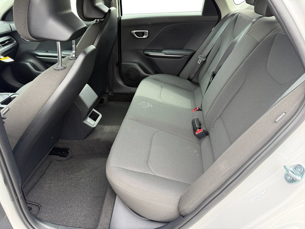 New 2026 Kia K4 FWD image 8