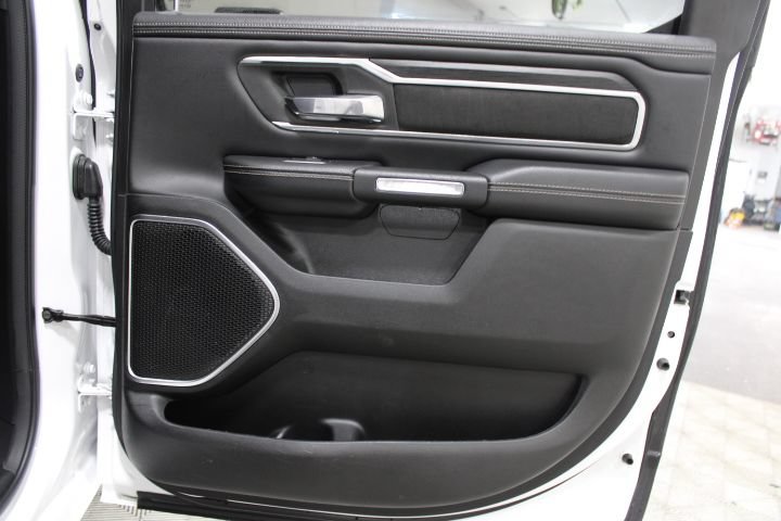 Used 2023 RAM 1500 Laramie AWD/4WD image 26
