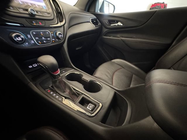 Used 2023 Chevrolet Equinox RS w/ RS Leather Package FWD image 10