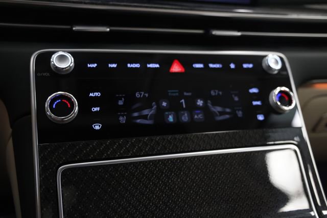 Used 2025 Genesis GV80 3.5T e-SC image 36