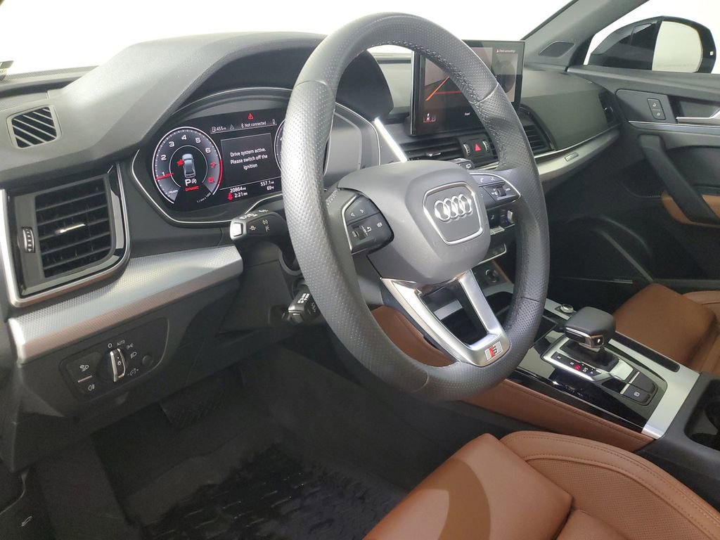 Used 2024 Audi Q5 2.0T Premium Plus w/ Premium Plus Package image 24