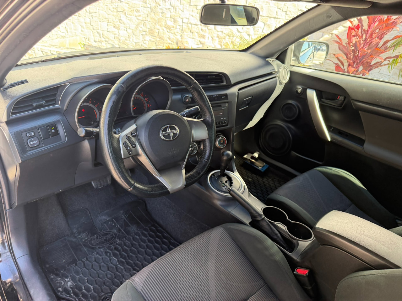 Used 2013 Scion tC image 22