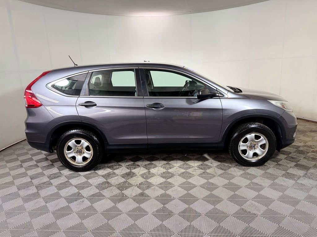Used 2016 Honda CR-V LX image 5