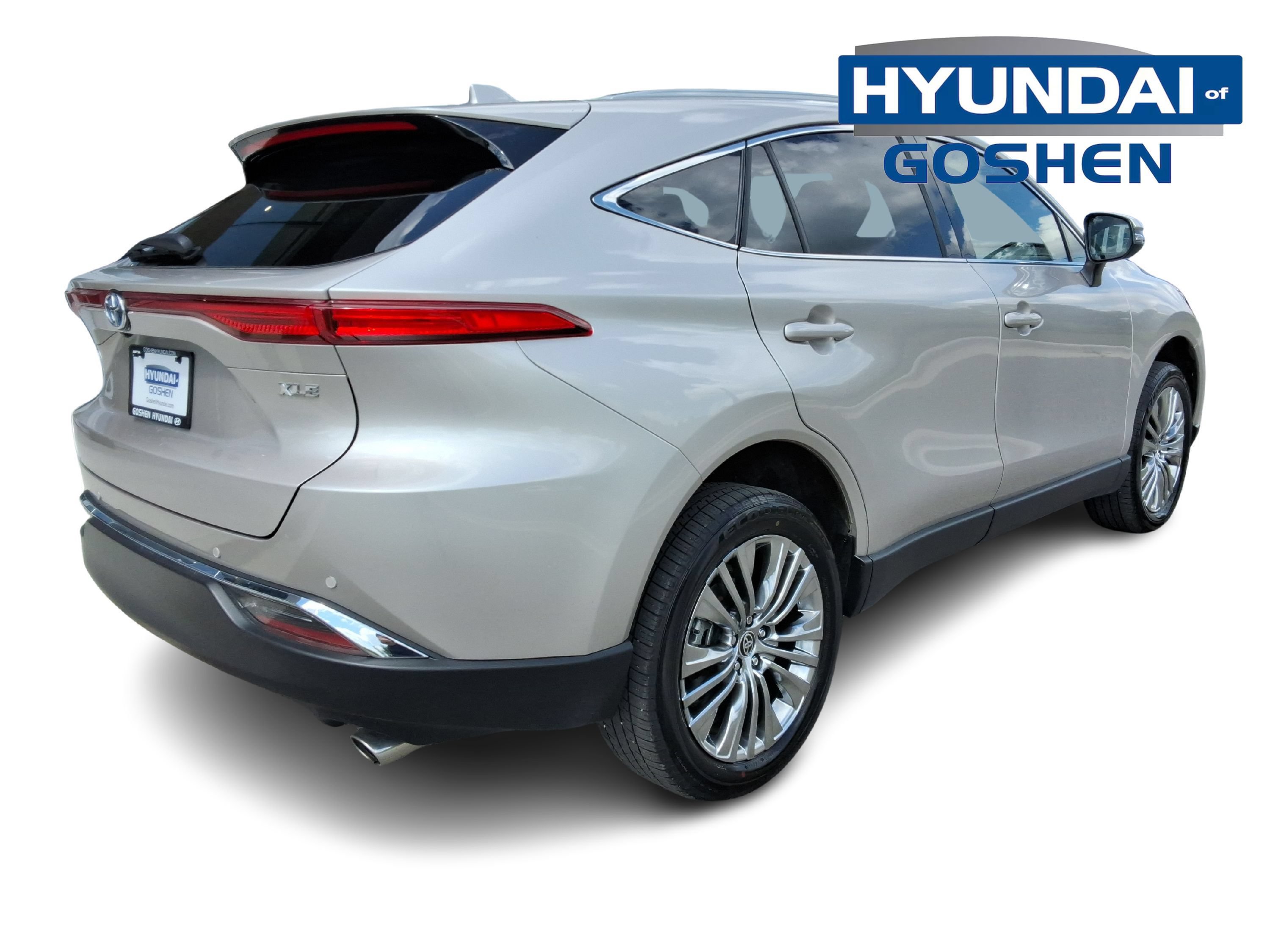 Used 2023 Toyota Venza XLE AWD/4WD image 9