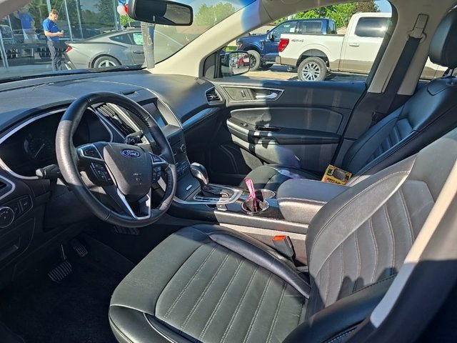 Used 2017 Ford Edge SEL w/ Equipment Group 201A AWD/4WD image 5