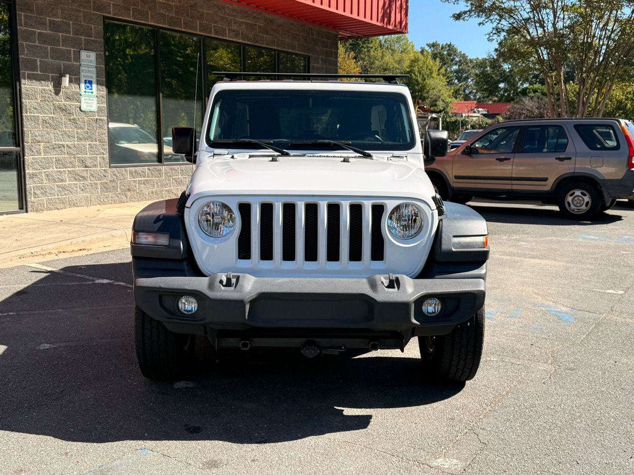 Used 2018 Jeep Wrangler Unlimited Sport S image 5