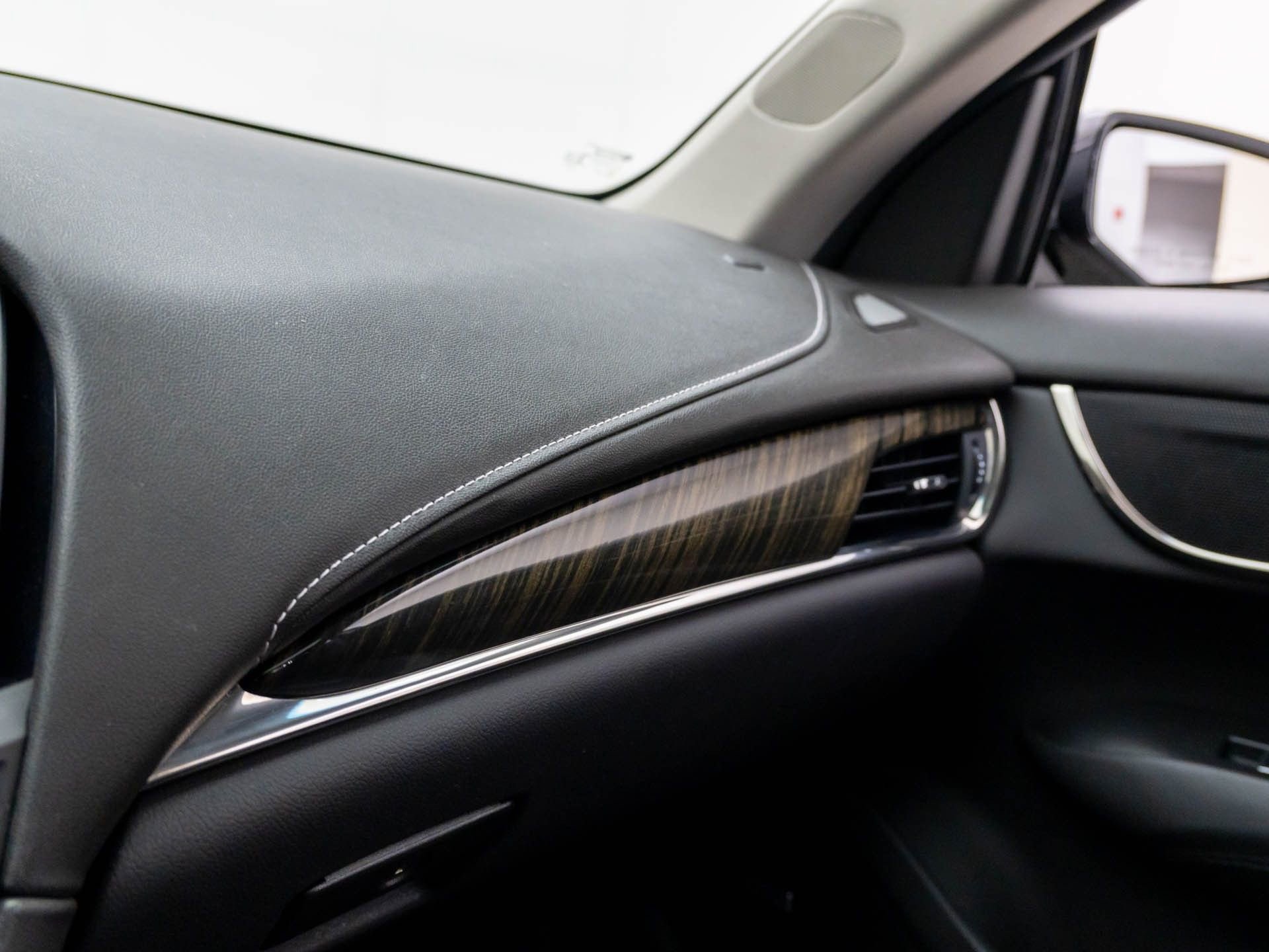 Used 2019 Cadillac ATS 2.0T AWD Coupe image 25