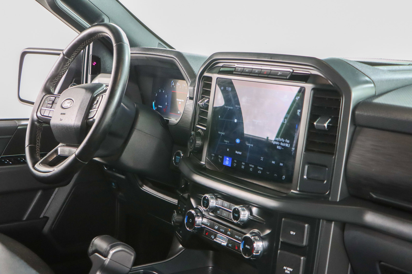 Used 2024 Ford F150 XLT w/ Equipment Group 302A MID image 27