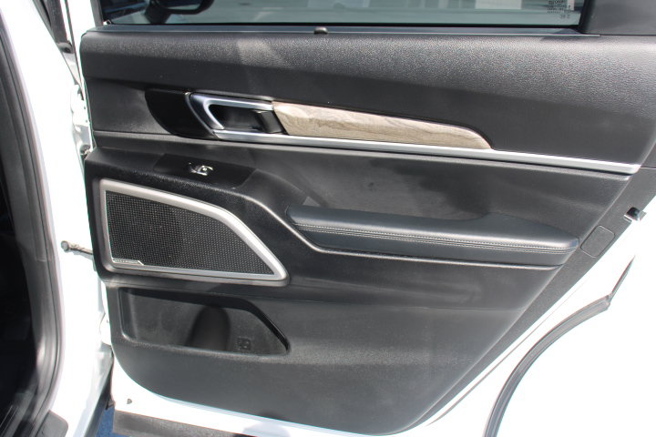 Used 2020 Kia Telluride EX FWD image 18