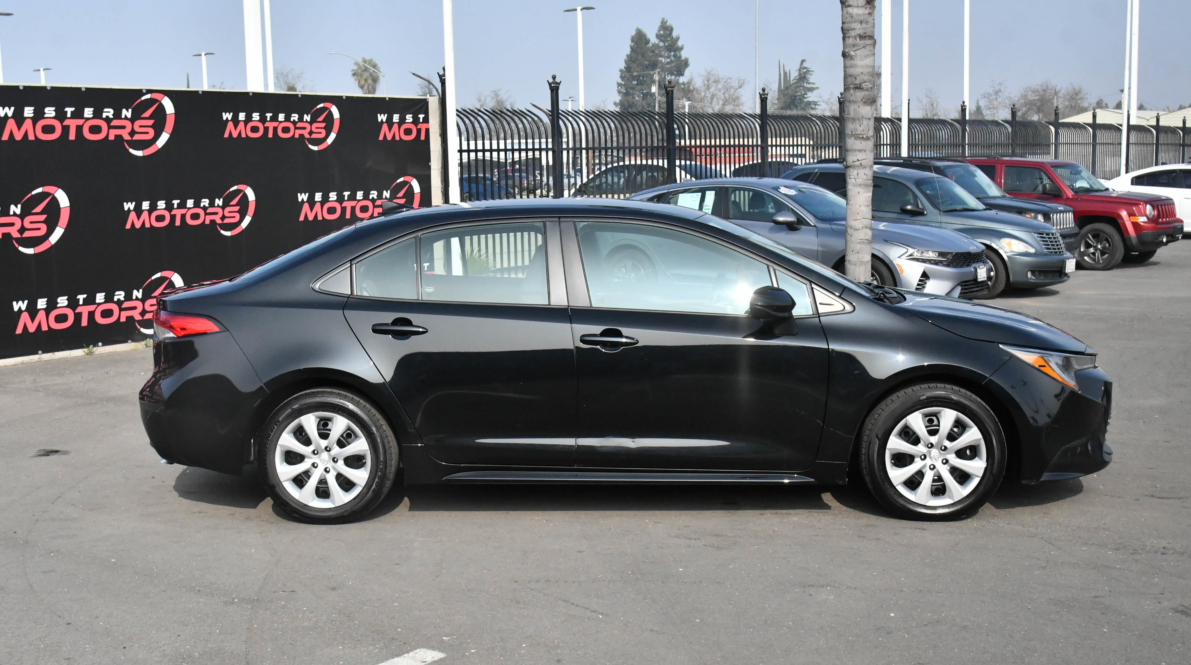 Used 2024 Toyota Corolla LE image 9