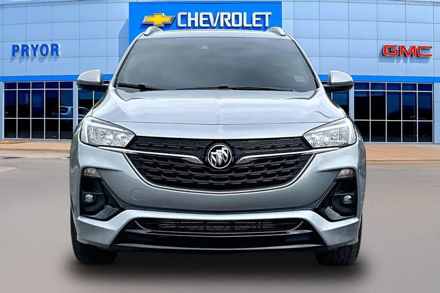 Used 2023 Buick Encore GX Select w/ Experience Buick Package FWD image 2