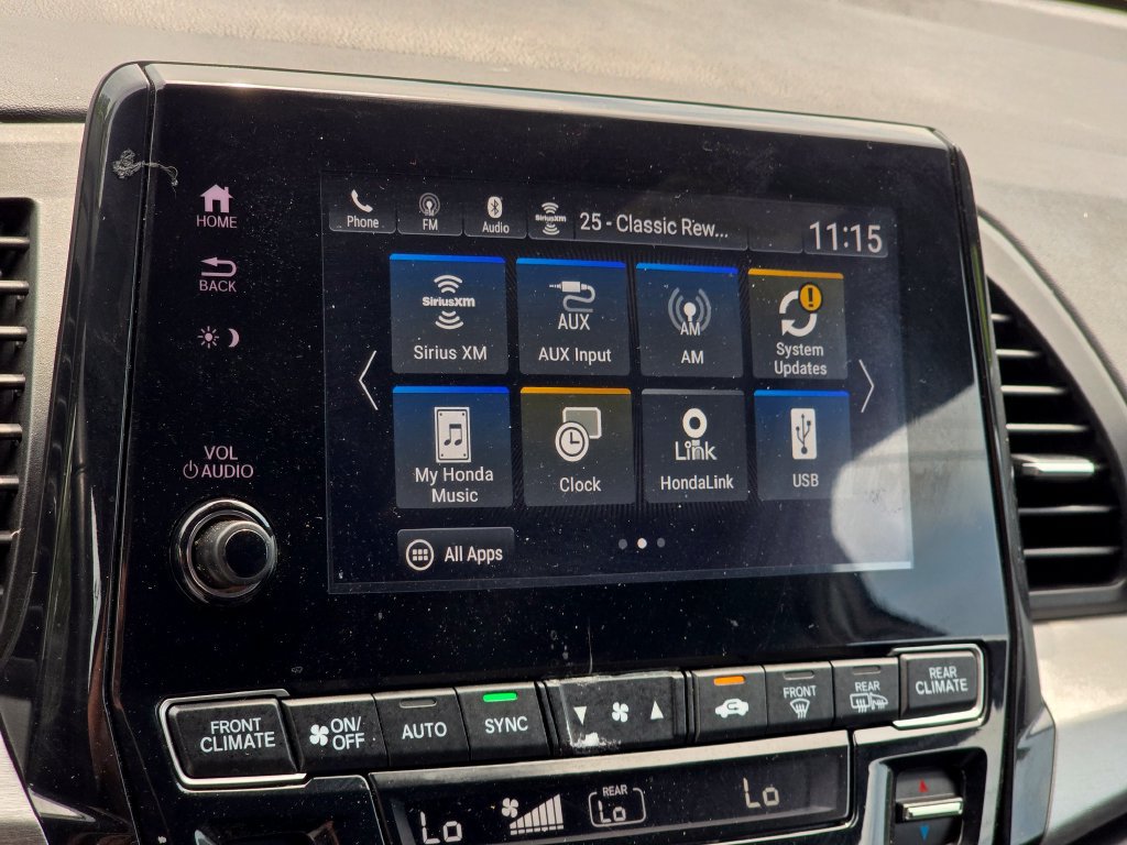 Used 2023 Honda Odyssey Sport image 42