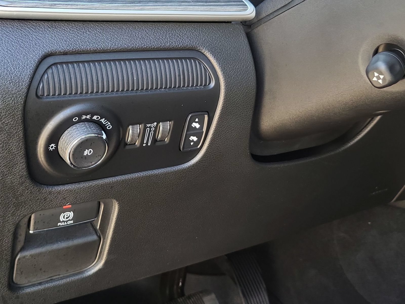 Used 2022 Jeep Wagoneer Series II RWD image 18