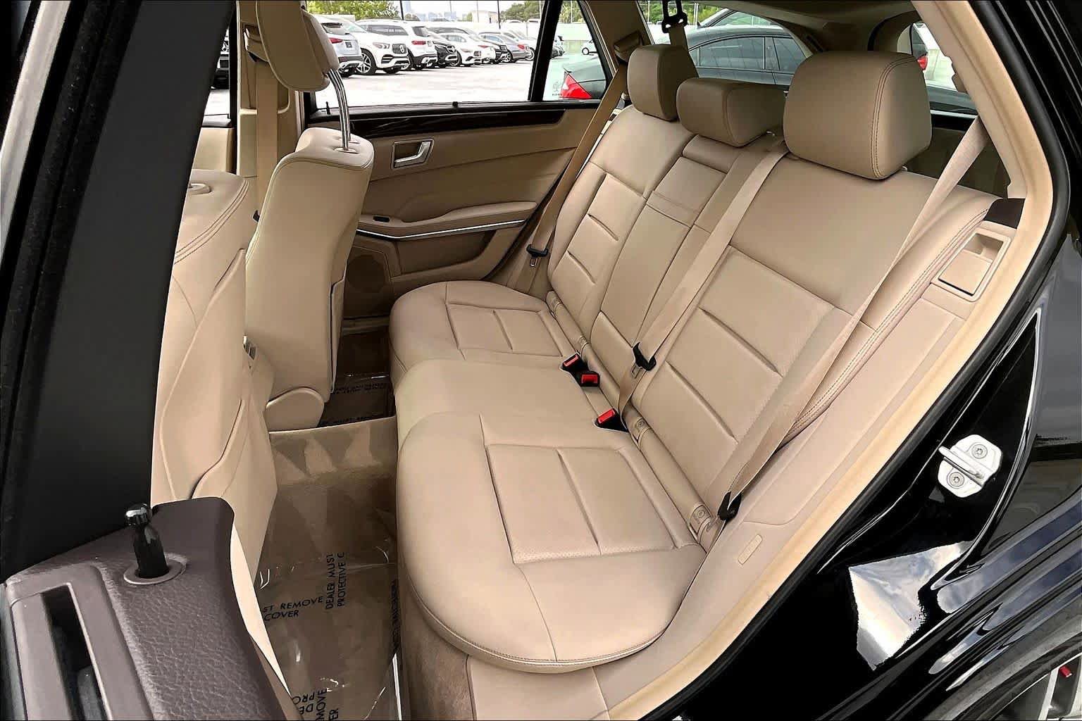 Used 2016 Mercedes-Benz E 350 4MATIC Wagon image 21