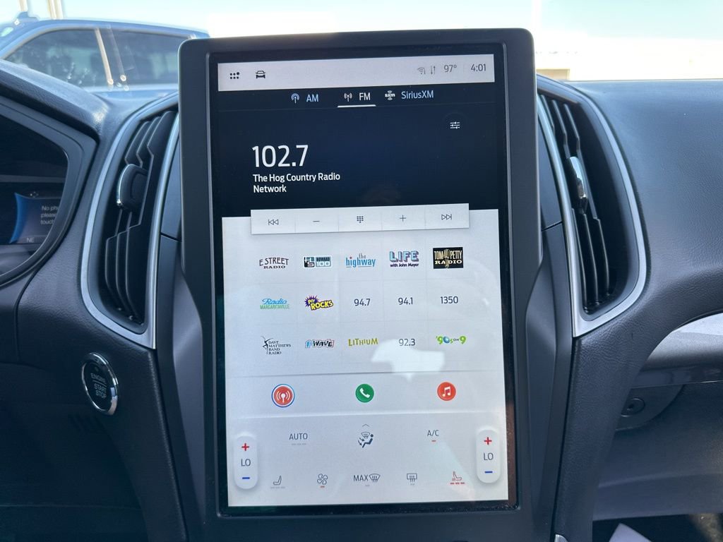 Used 2024 Ford Edge SEL image 32