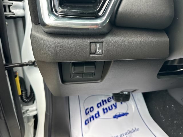 New 2026 GMC Canyon Elevation w/ Convenience Package AWD/4WD image 9