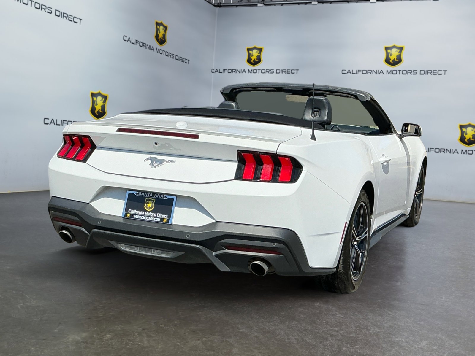 Used 2024 Ford Mustang Premium image 5